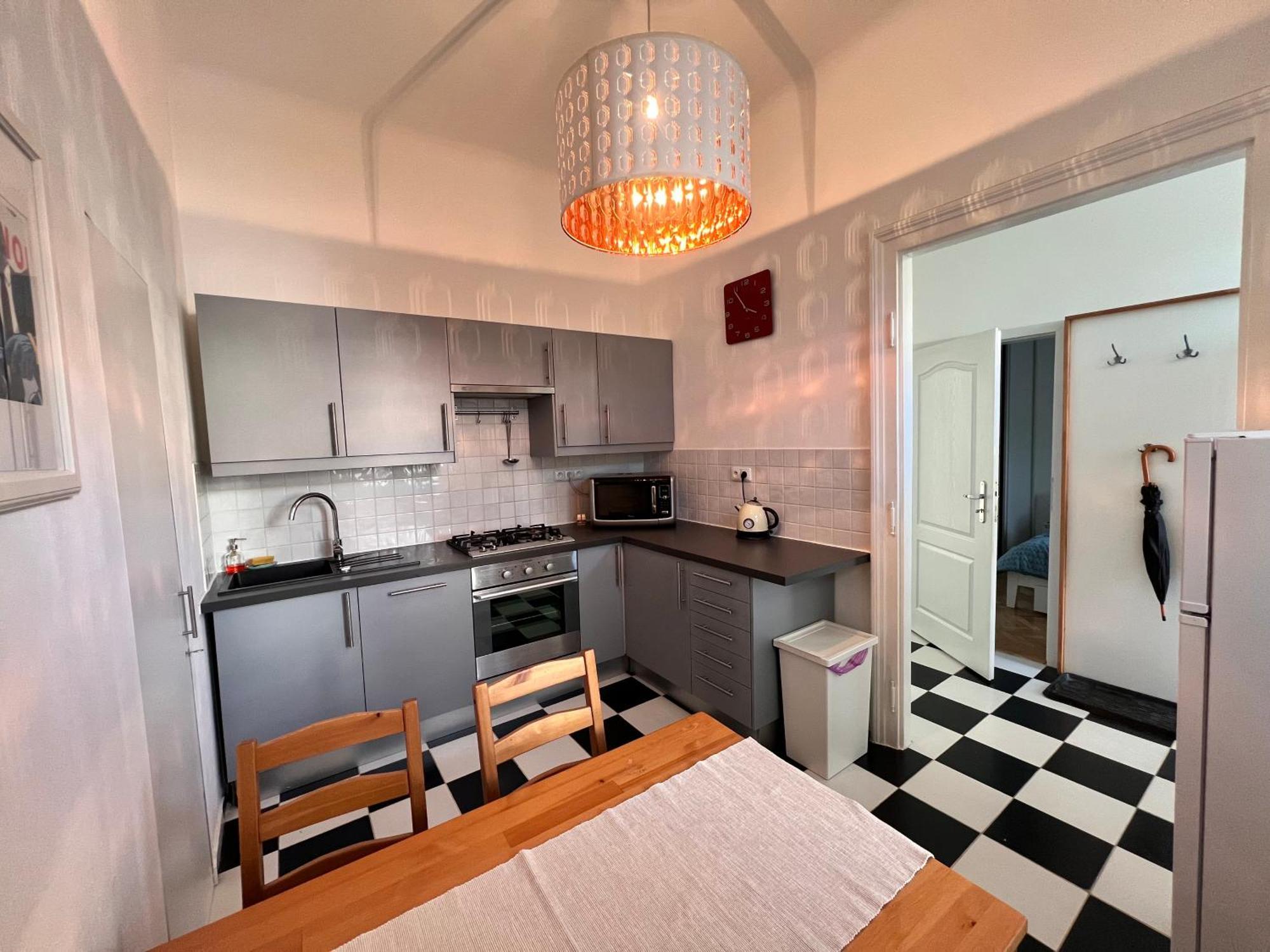 Stylish Flat In City Centre Bratislava Eksteriør billede