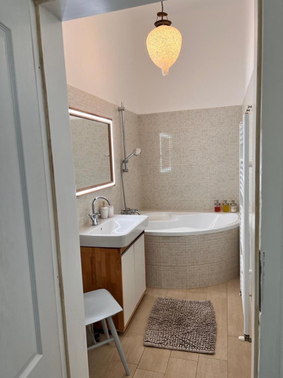 Stylish Flat In City Centre Bratislava Eksteriør billede